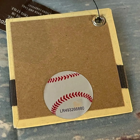 Red Jacket – 'San Francisco Giants' Vintage Screen T-Shirt, White, Medium, NWT - Picture 8 of 10